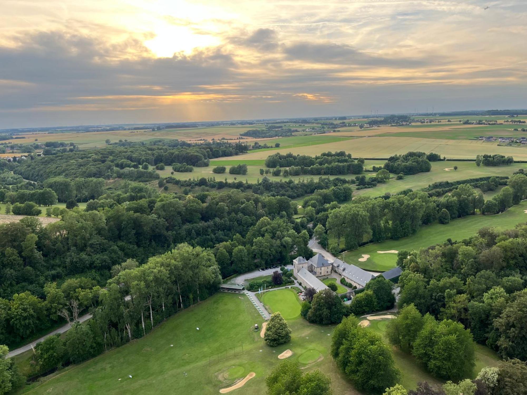 Golf&Hôtel de Falnuée Mazy Exterior foto