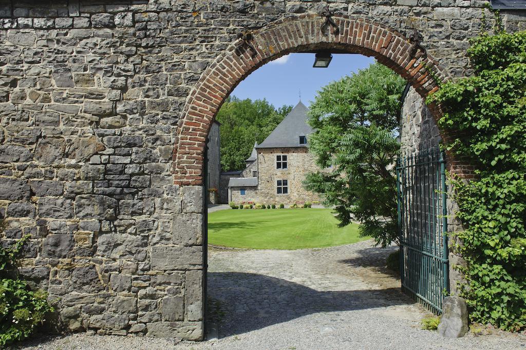 Golf&Hôtel de Falnuée Mazy Exterior foto